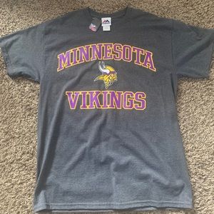 Minnesota Vikings T-Shirt.